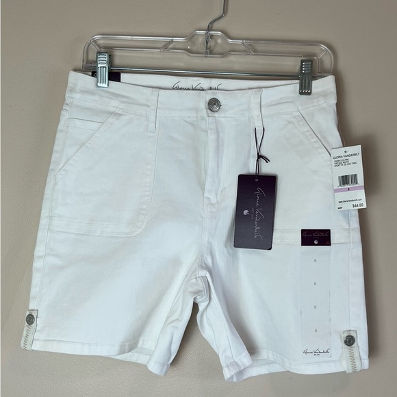 Gloria Vanderbilt Casual Shorts - Picture 1 of 7